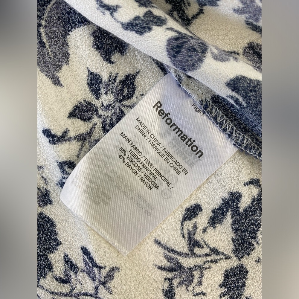Reformation Mochi Dress - Picture 9 of 9